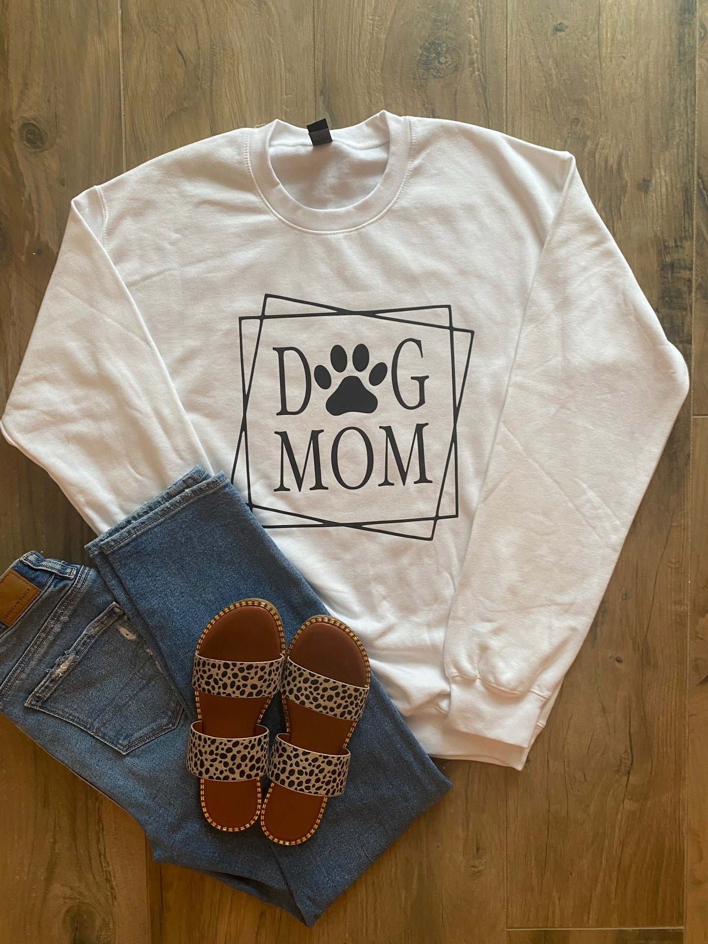 Dog Mom 🐾